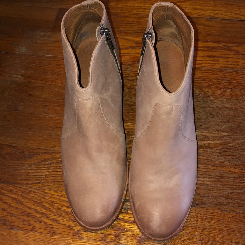 Rose color Frye Nora boots